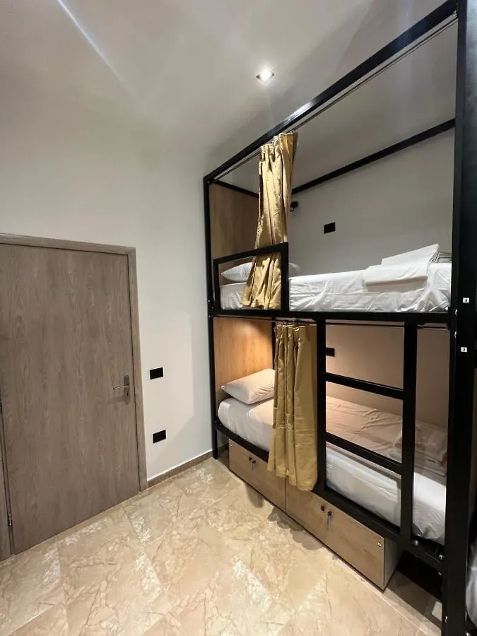 Central Boutique Hostel Sarandë